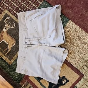 Magellan Outdoors shorts